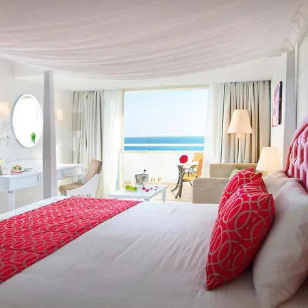 أولمبيك لاغون ريزورت 5*