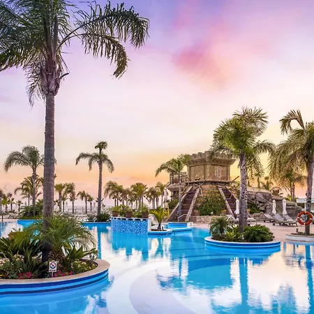 أولمبيك لاغون ريزورت