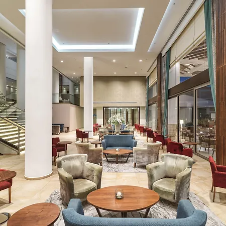 منتجع أولمبيك لاغون ريزورت