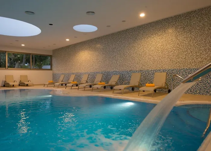 Üdülőközpont Olympic Lagoon