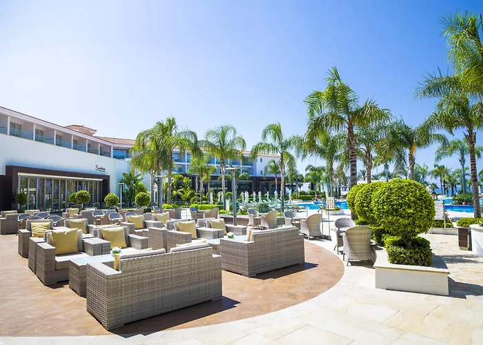 Olympic Lagoon Üdülőközpont Paphos