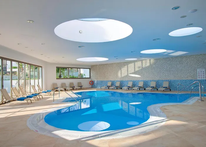 Üdülőközpont Olympic Lagoon